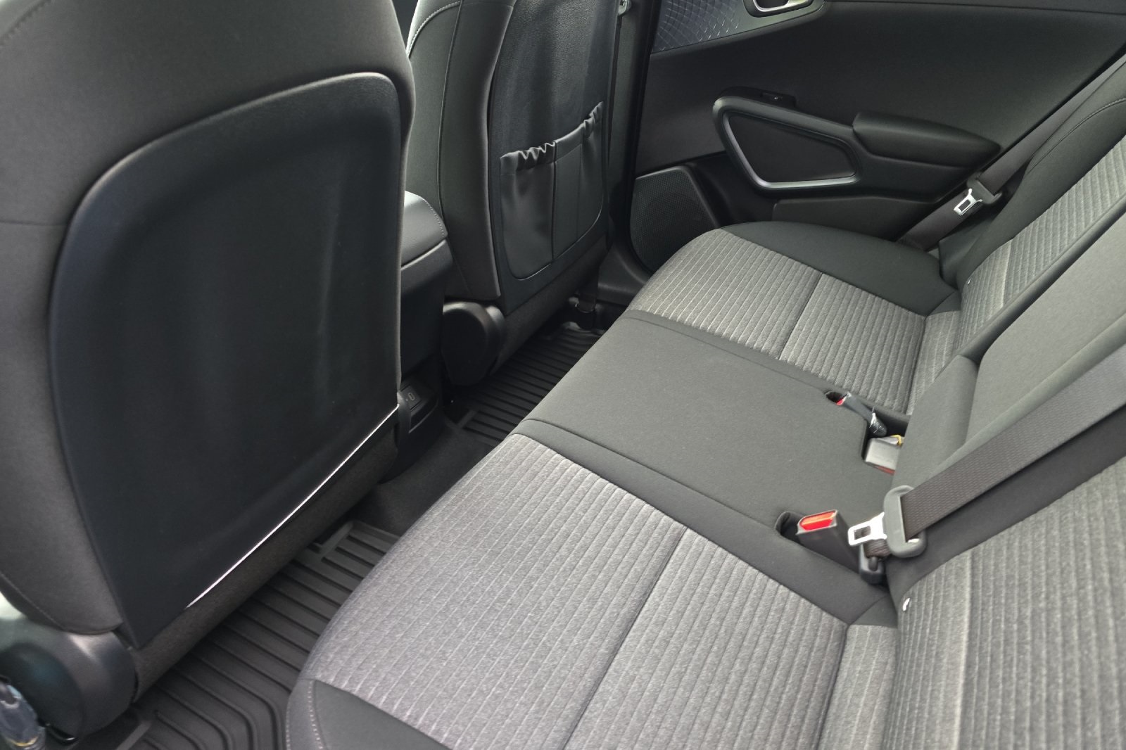 2025 Kia Soul EX photo 8