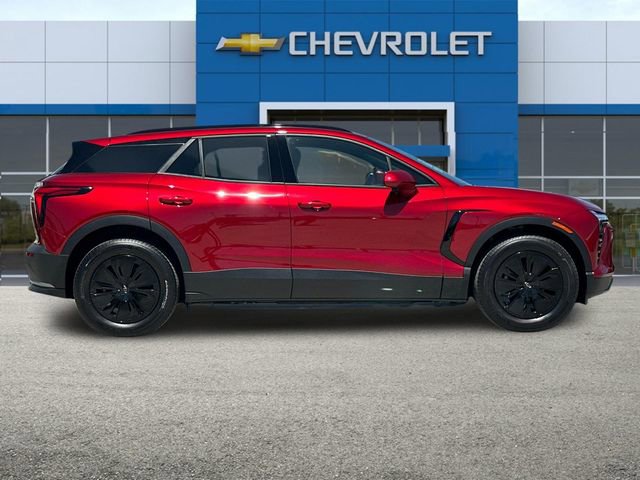 2025 Chevrolet Blazer EV photo 3