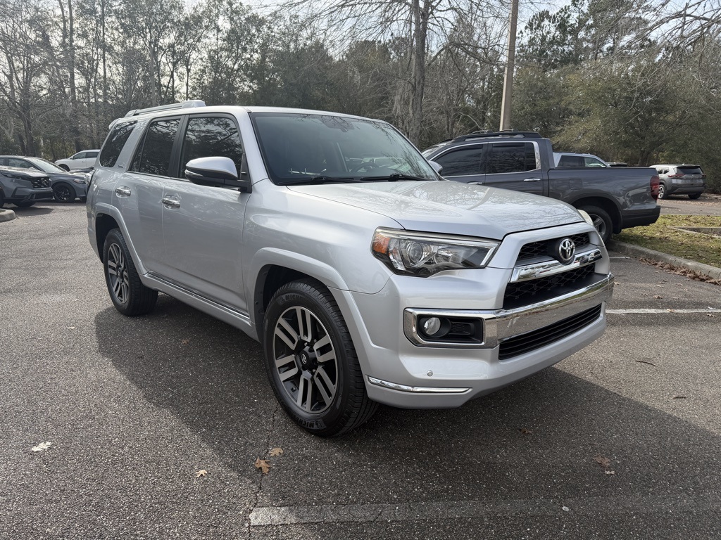 2016 Toyota 4Runner Limited's photo