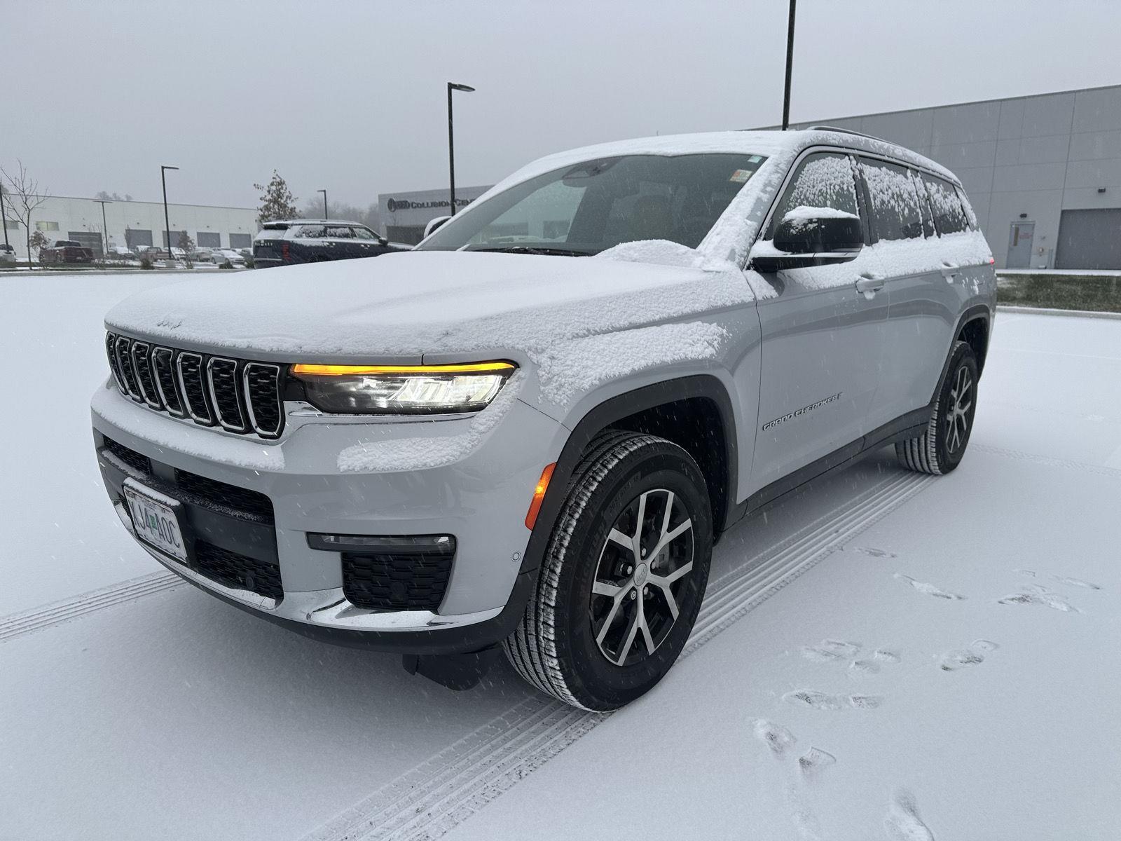 2023 Jeep Grand Cherokee L Limited's photo