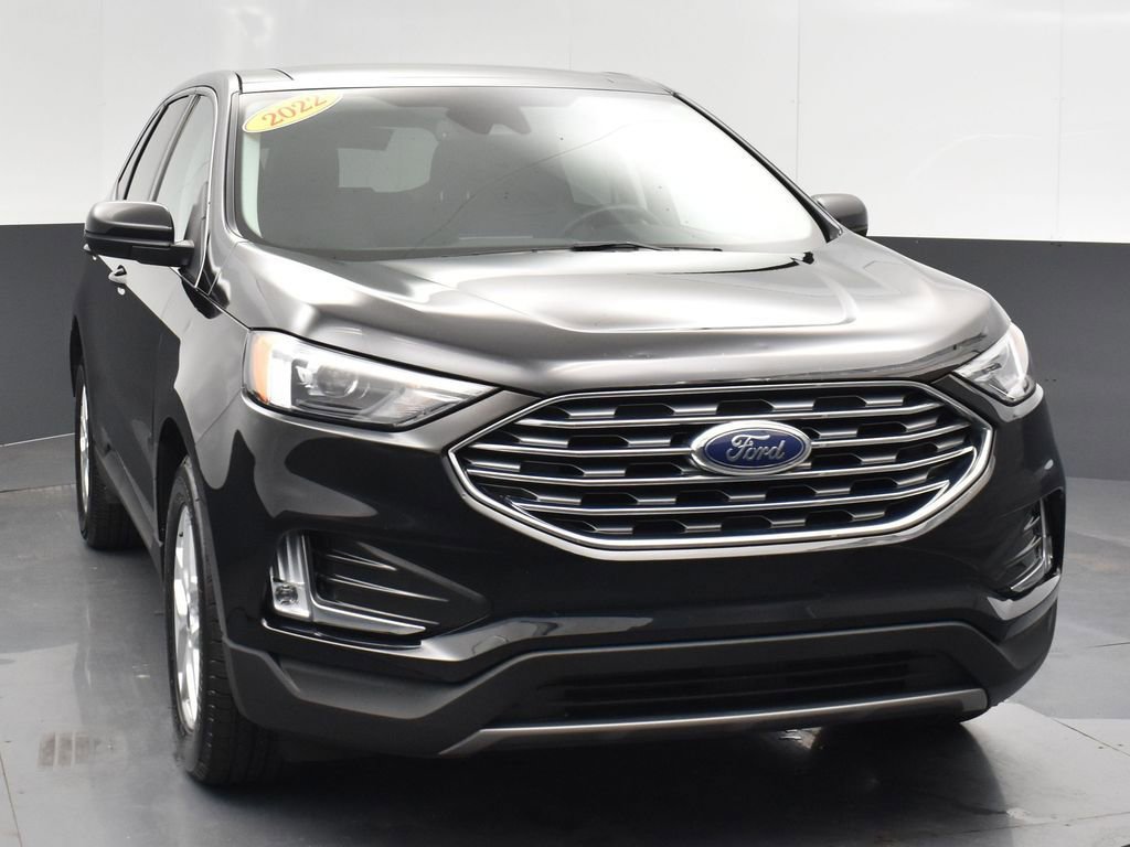 2022 Ford Edge SEL's photo