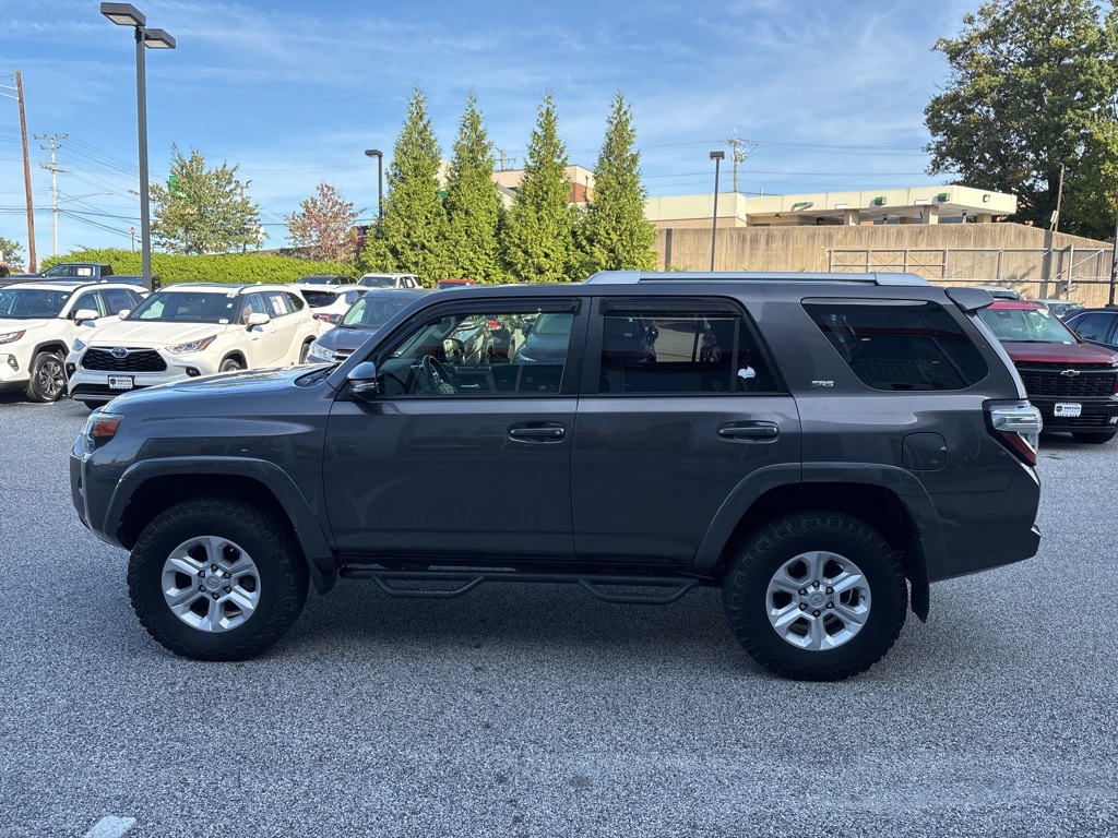 2014 Toyota 4Runner SR5 Premium photo 4