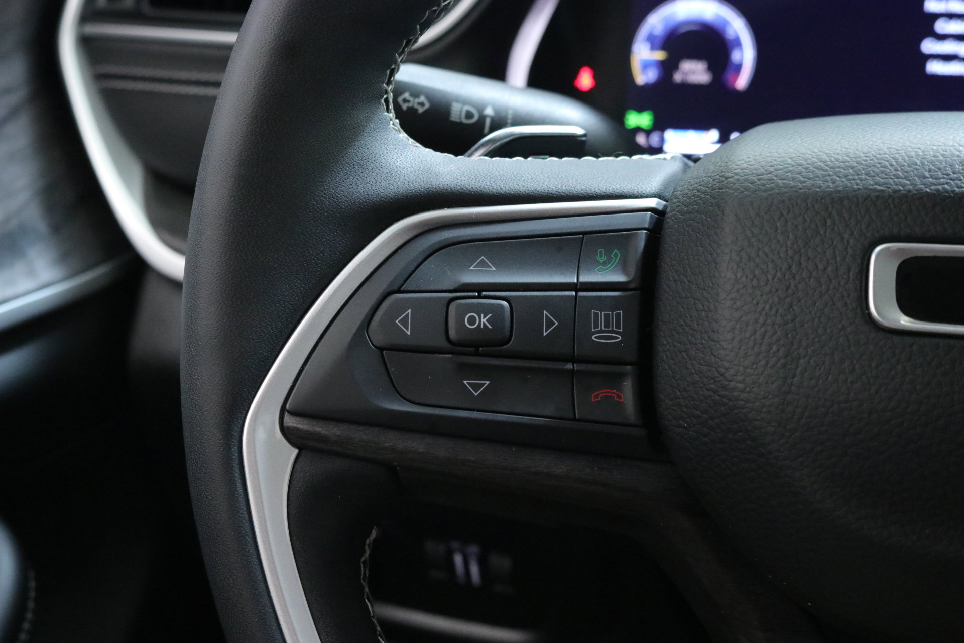 2023 Jeep Grand Cherokee Limited photo 11