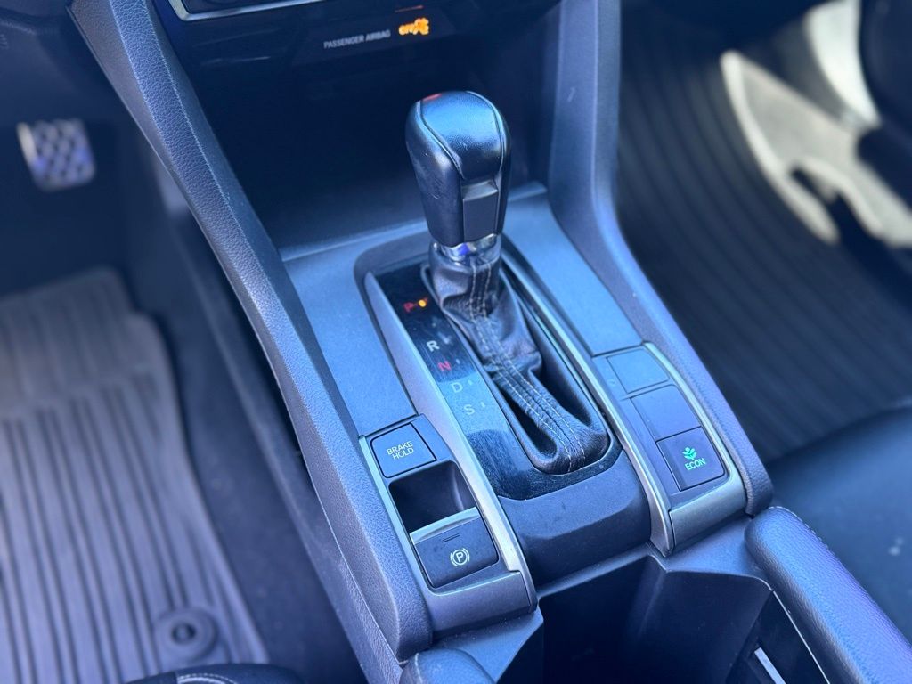 2021 Honda Civic Hatchback Sport photo 20
