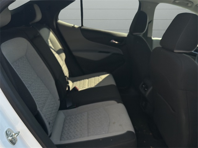 2023 Chevrolet Equinox LT photo 23