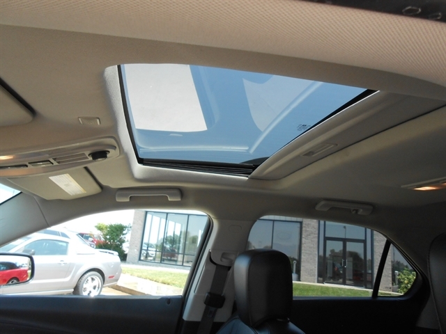 2017 Chevrolet Equinox Premier photo 4
