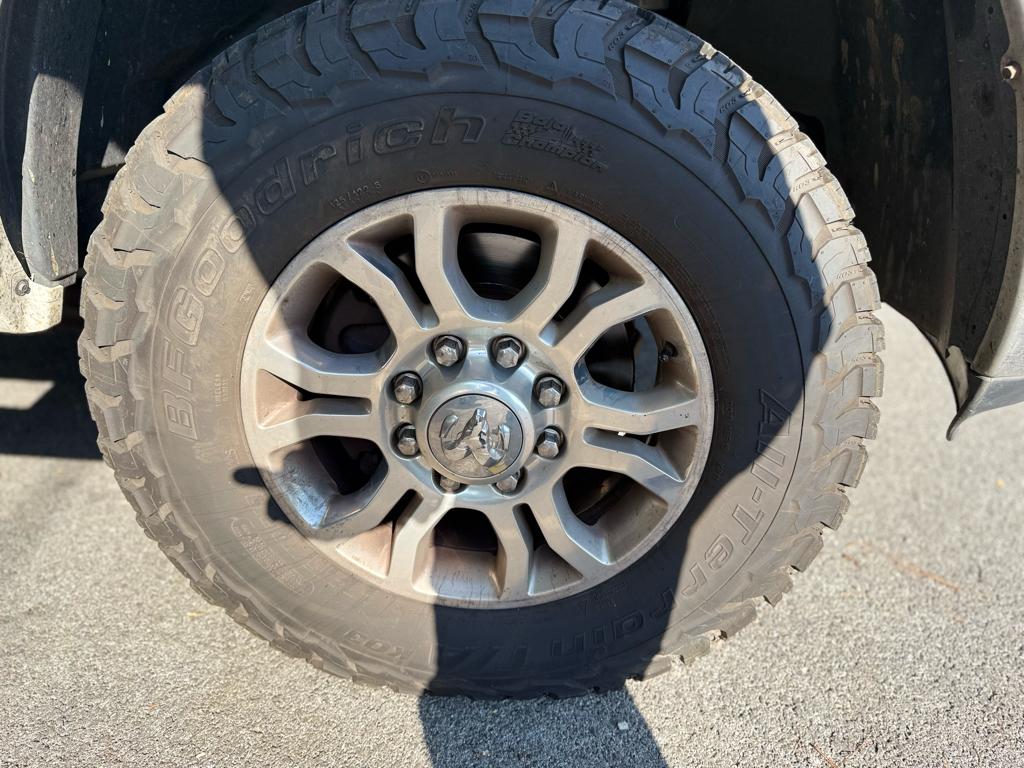 2018 Ram 3500 Laramie photo 4
