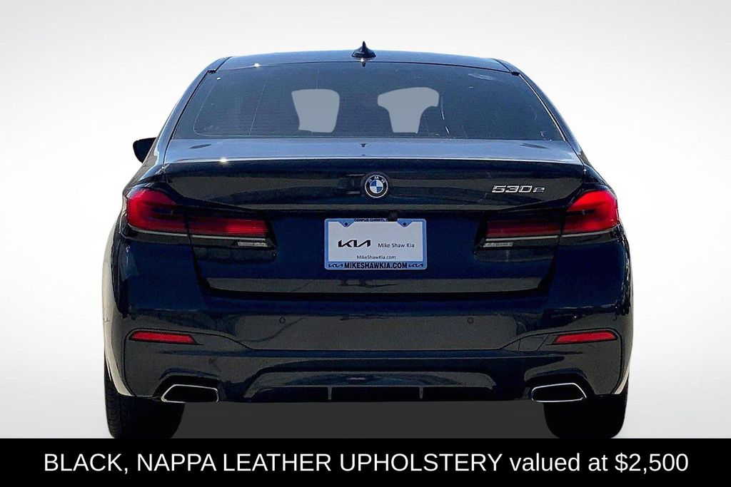 2022 Bmw 530e photo 3