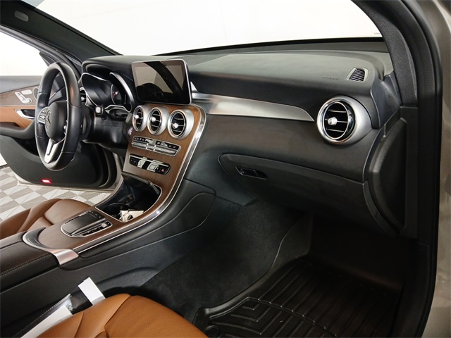 2022 Mercedes Benz GLC 300 4MATIC photo 19