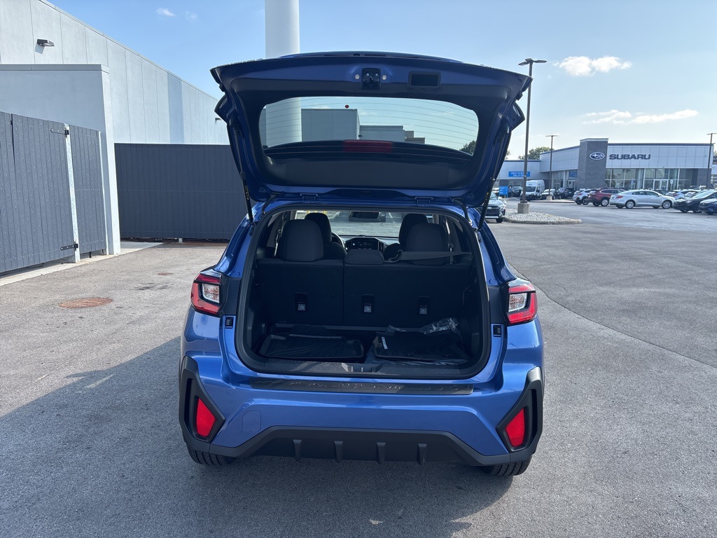 2025 Subaru Crosstrek Premium photo 8