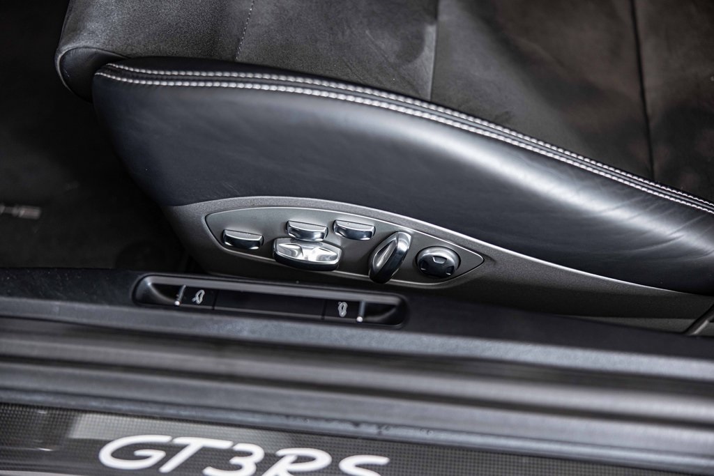 2016 PORSCHE 911 - Image 21