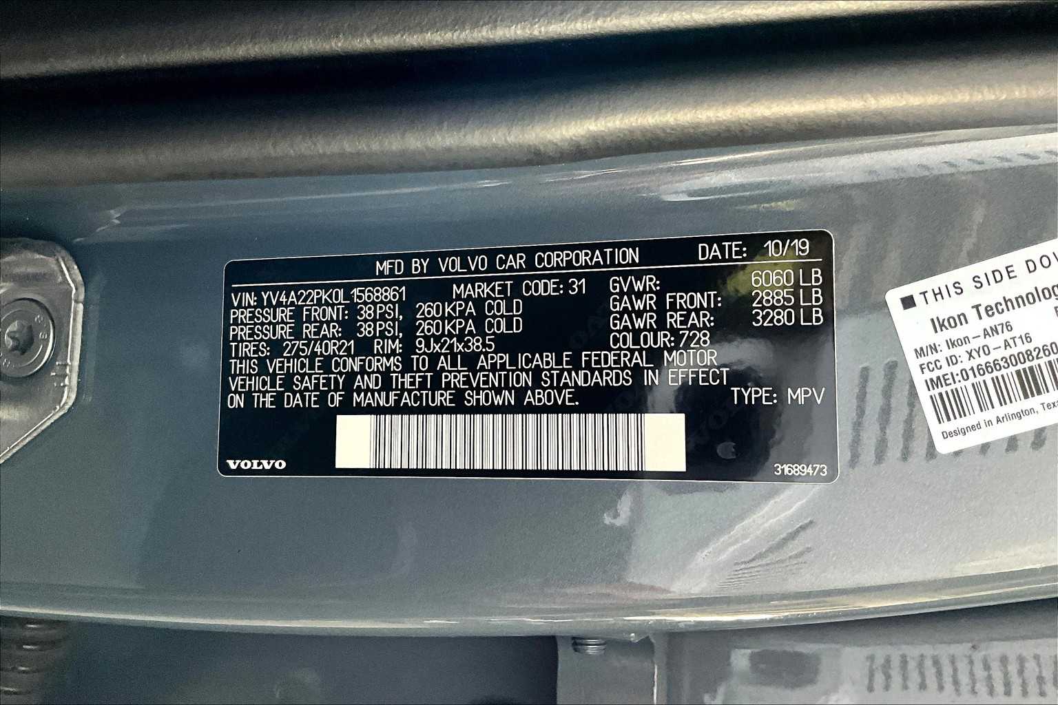 2020 Volvo XC90 Momentum photo 30