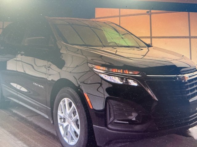 2024 Chevrolet Equinox LS's photo