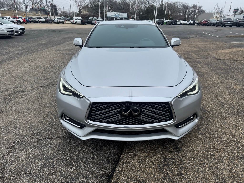 Used 2019 INFINITI Q60 Coupe LUXE with VIN JN1EV7EL6KM291413 for sale in Kansas City