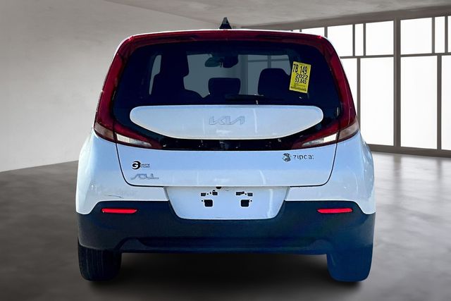 2022 Kia Soul LX photo 4