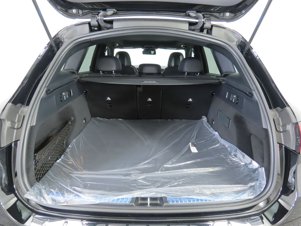 2026 Mercedes Benz GLC 300 4MATIC photo 28