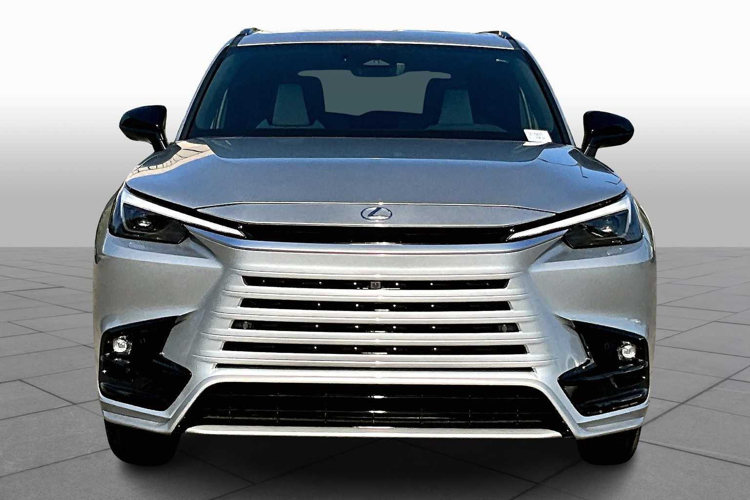 2026 Lexus TX 500h F SPORT Performance Premium photo 3