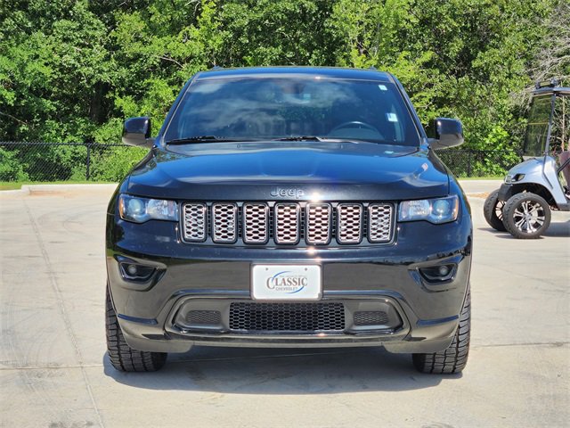 2022 Jeep Cherokee Laredo X photo 2