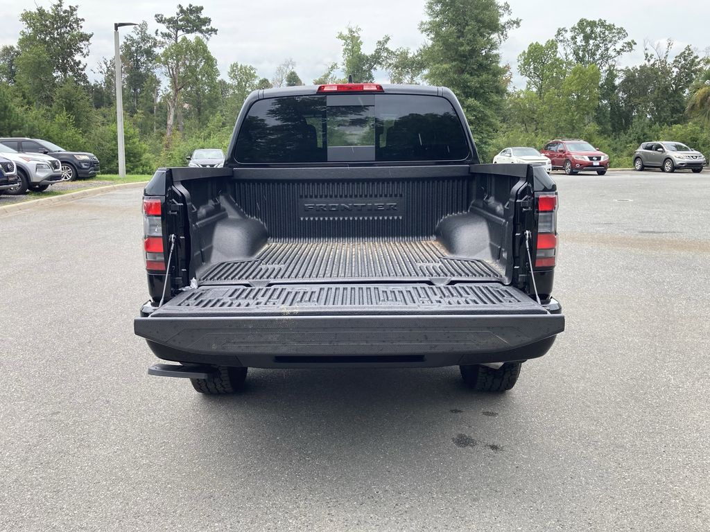 2025 Nissan Frontier Crew Cab PRO-4X photo 35