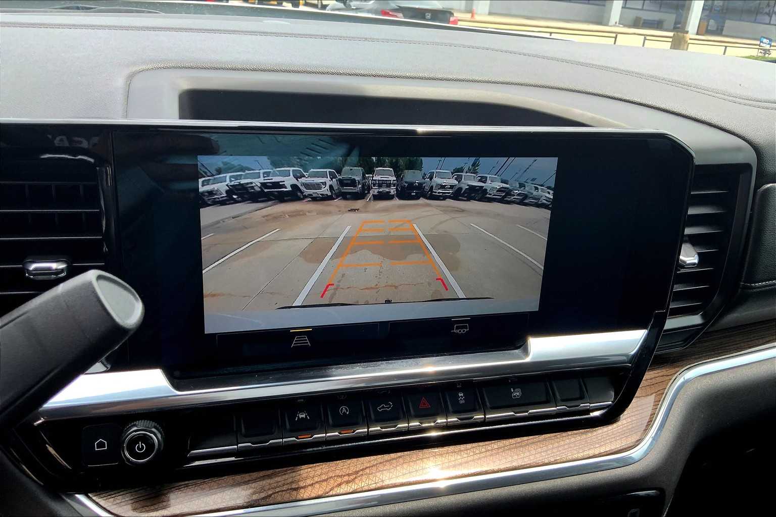 2024 Chevrolet Silverado 1500 LT photo 26