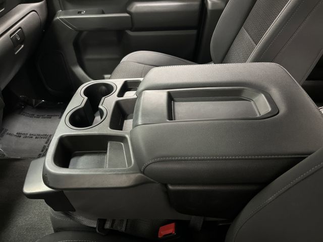 2021 Chevrolet Silverado 1500 Custom photo 17