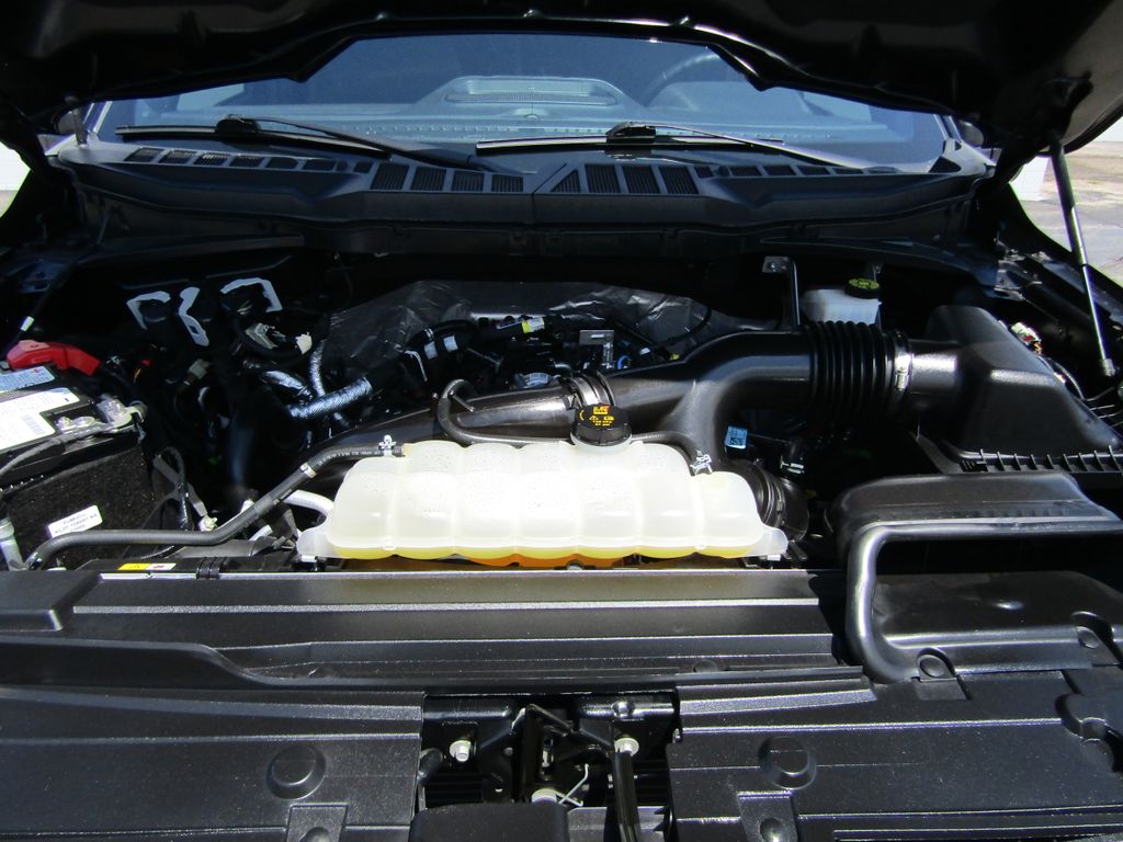 2023 Ford F-150 XLT photo 31