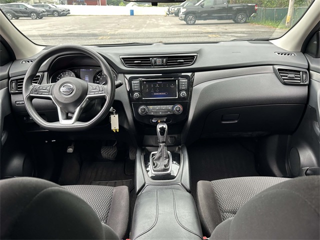 2021 Nissan Rogue Sport SV photo 14