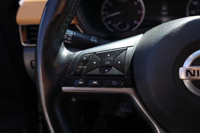 2022 Nissan Sentra SV photo 22