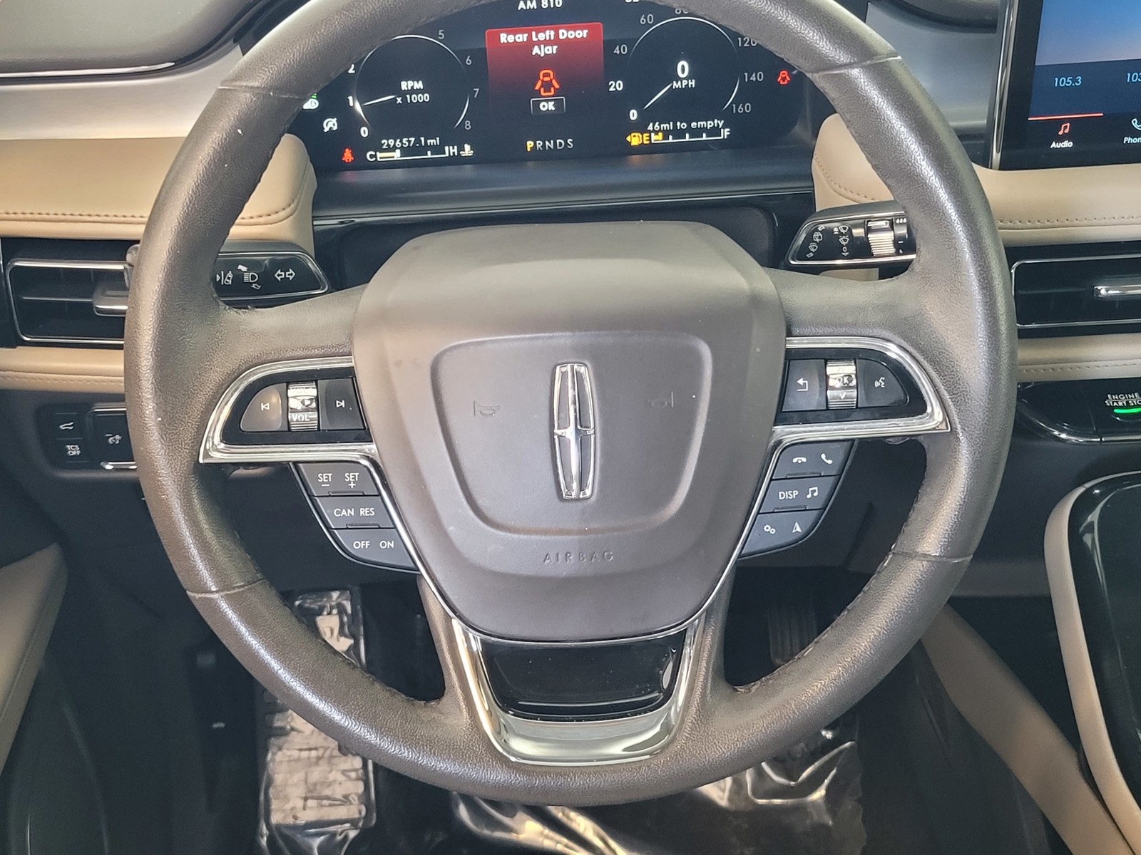 2022 Lincoln Nautilus Standard photo 12