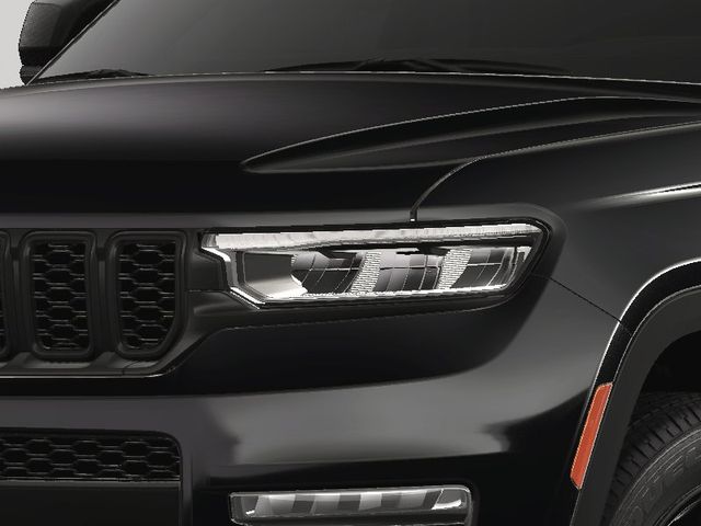 2025 Jeep Grand Cherokee Limited photo 13