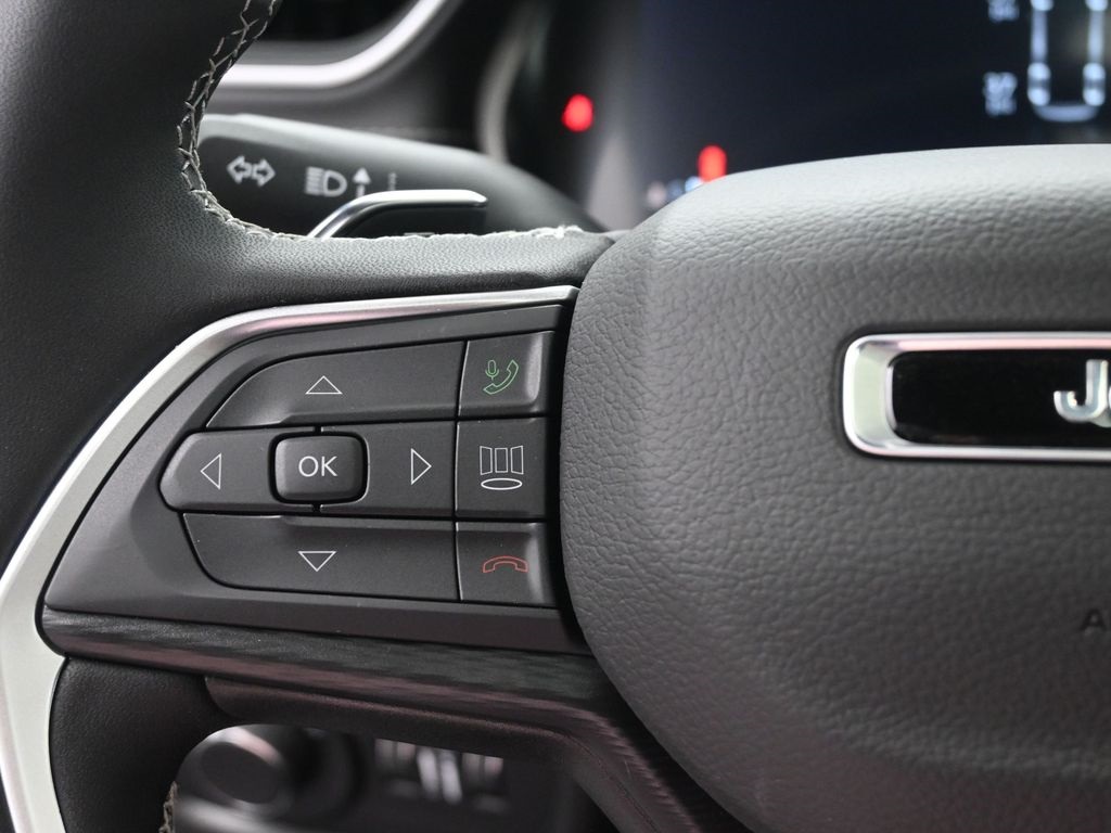 2025 Jeep Grand Cherokee Altitude X photo 22