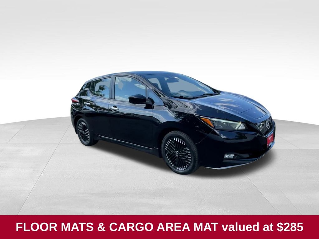 Used 2024 Nissan LEAF SV PLUS with VIN 1N4CZ1CV6RC551972 for sale in St. Louis, MO