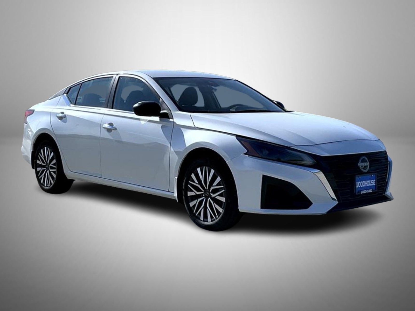 2025 Nissan Altima 2.5 SV photo 3