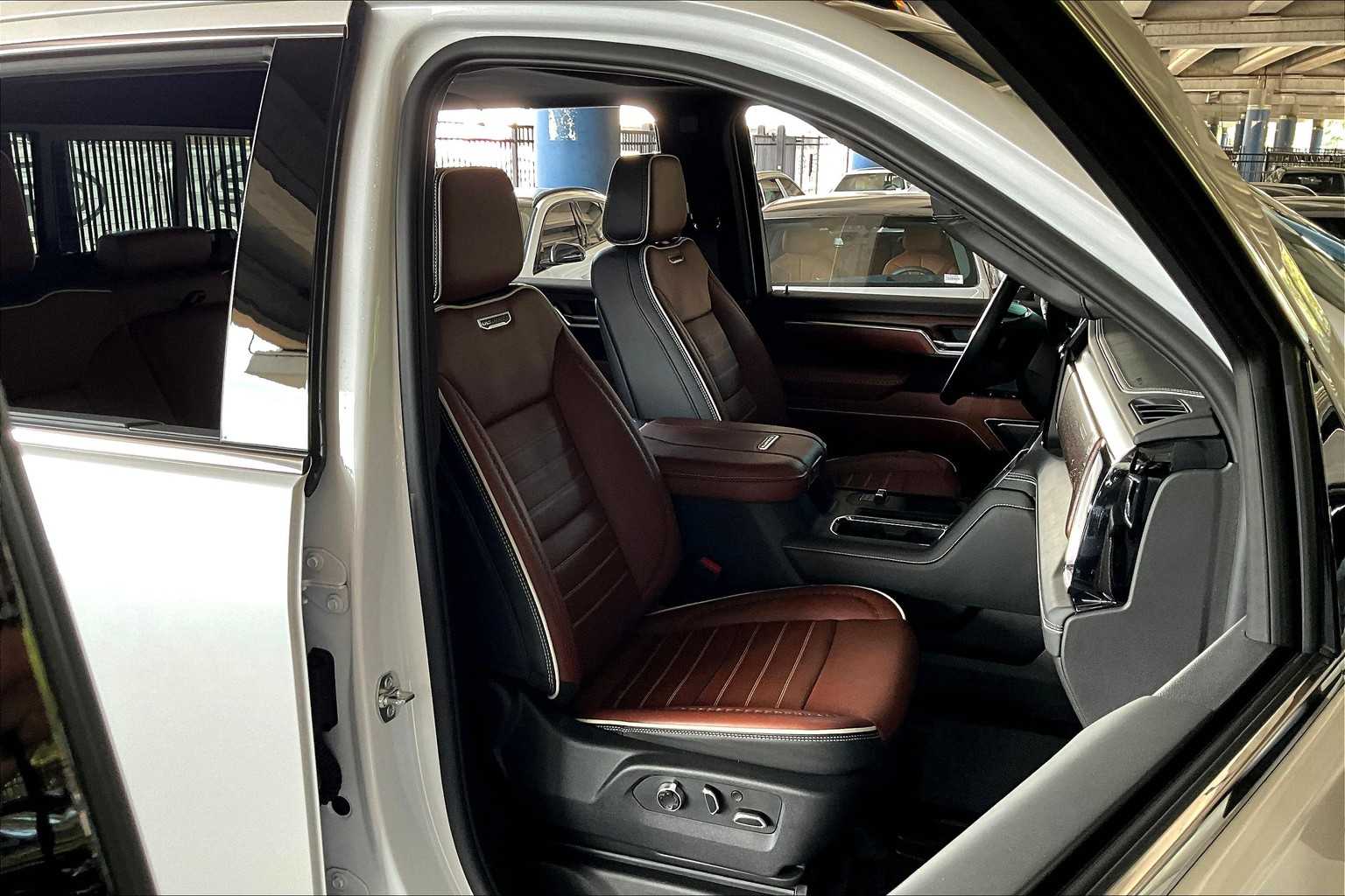2025 Gmc Sierra HD Denali Ultimate photo 7