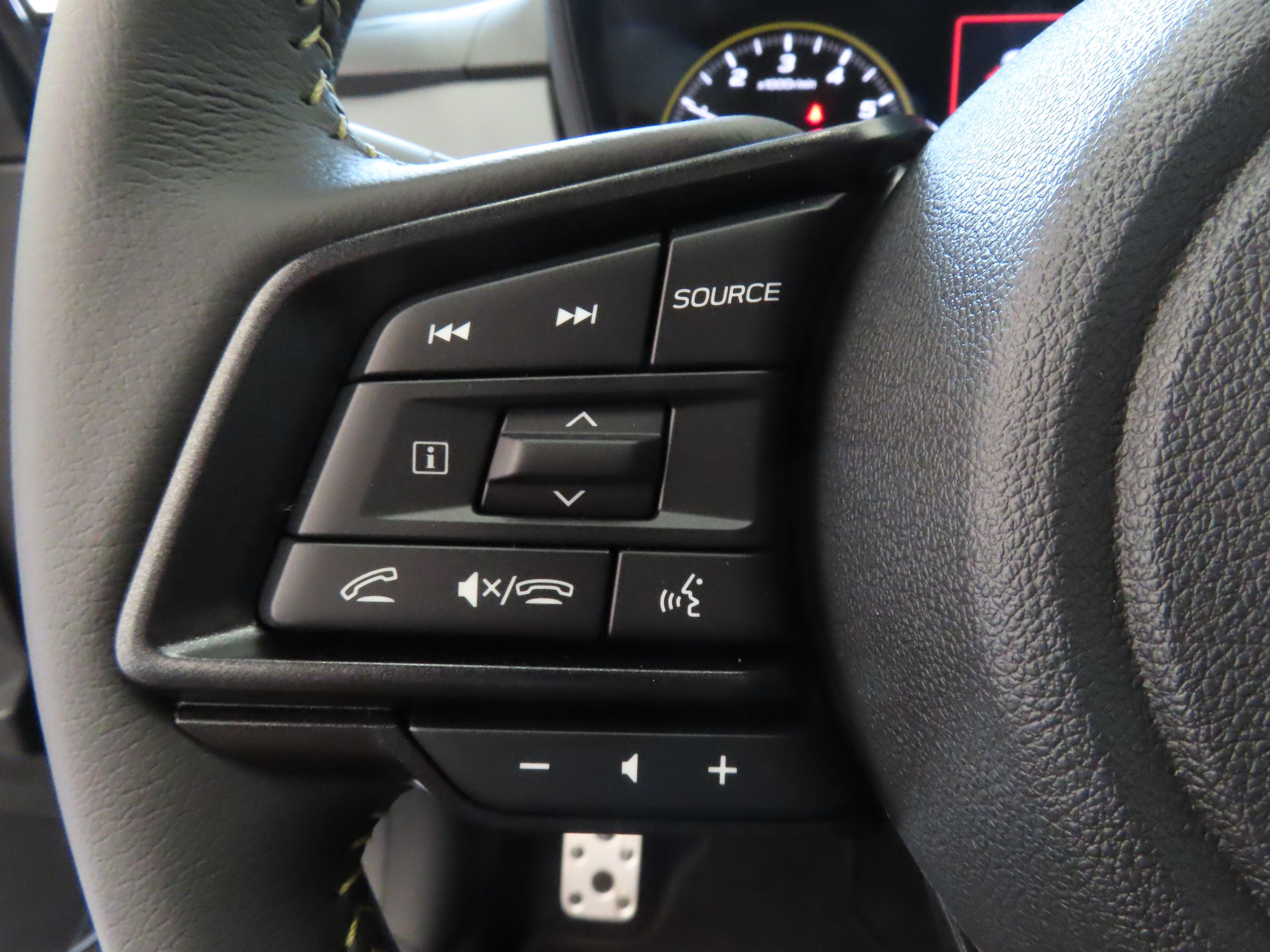2025 Subaru Crosstrek Sport photo 12