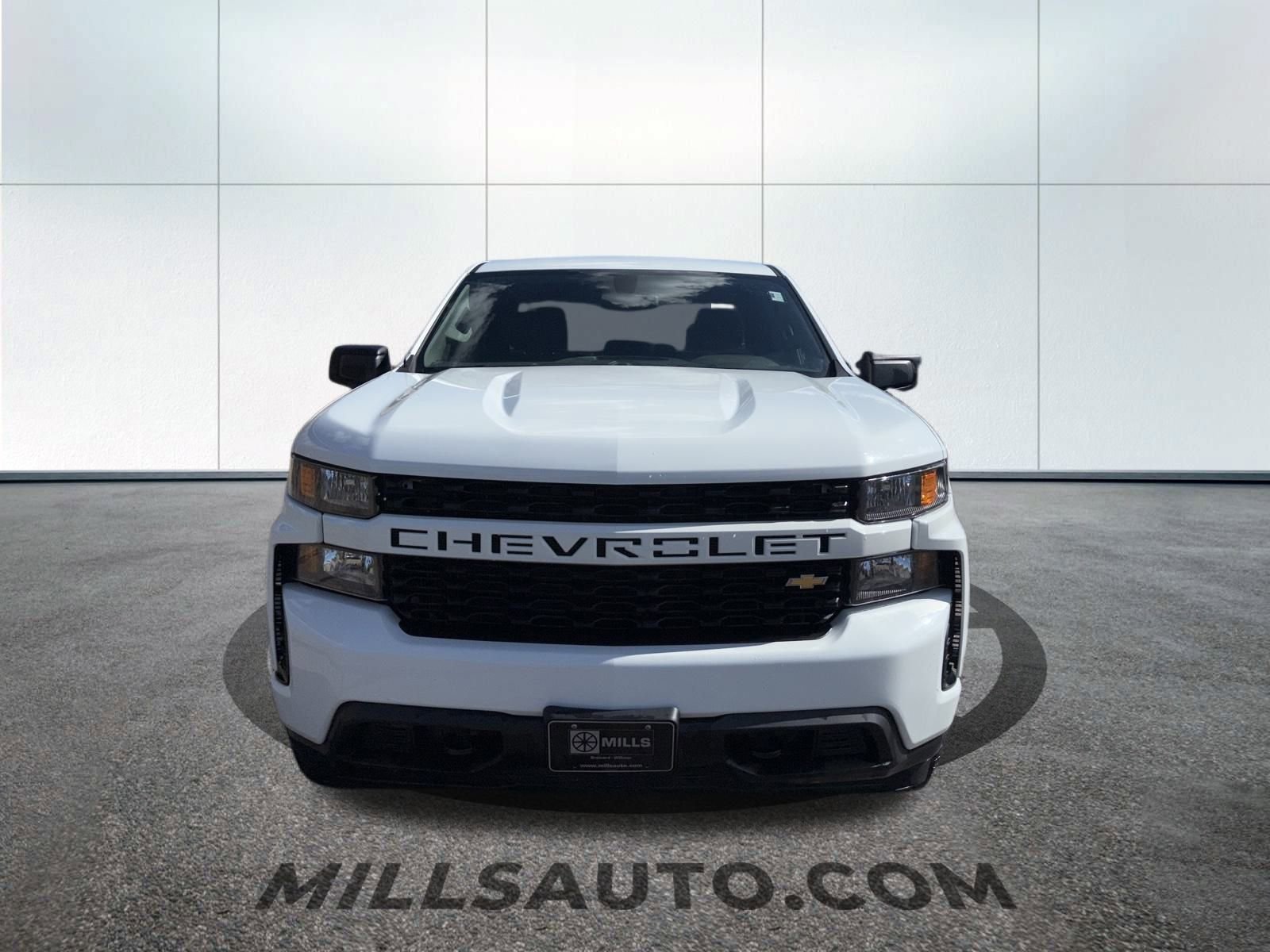 Used 2019 Chevrolet Silverado 1500 Custom with VIN 1GCRYBEH8KZ329716 for sale in Baxter, Minnesota
