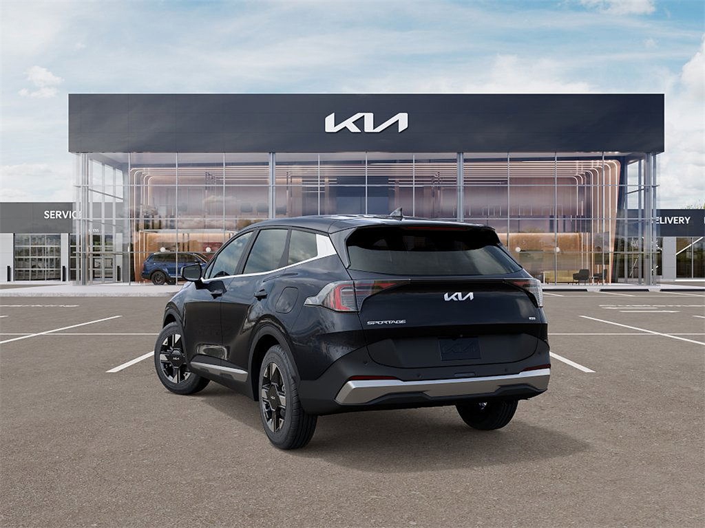 2026 Kia Sportage LX photo 4
