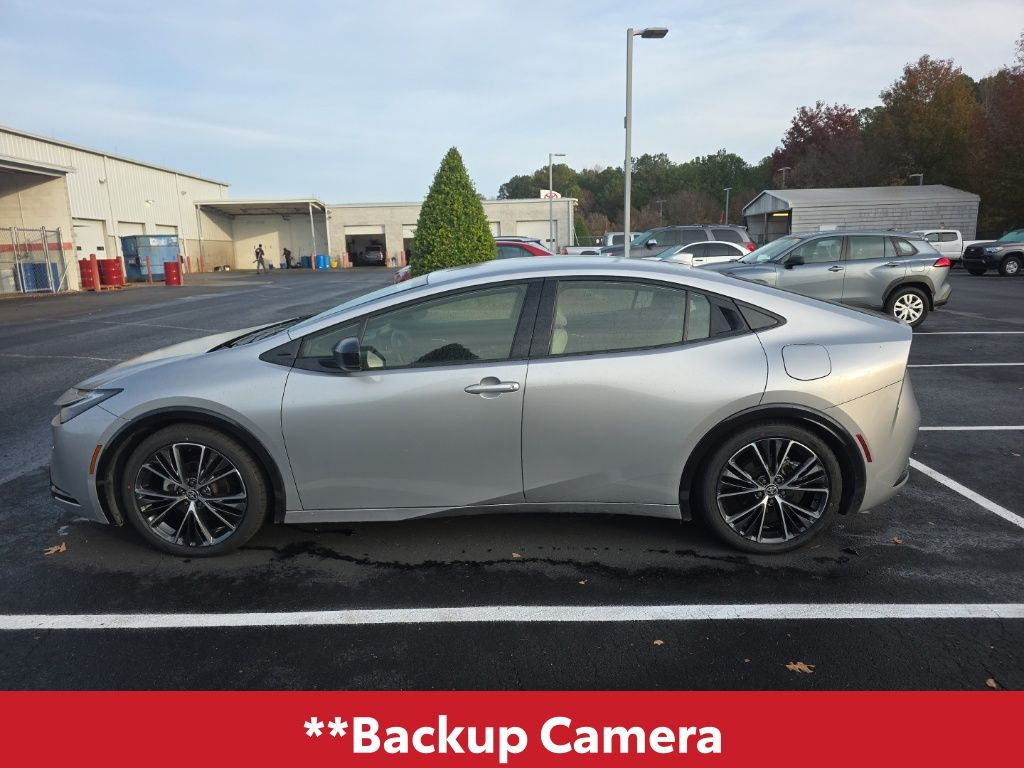 2023 Toyota Prius Limited photo 3