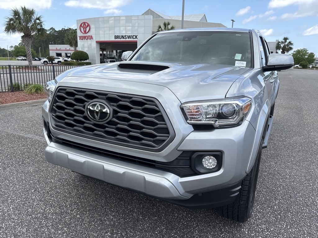 2022 Toyota Tacoma TRD Sport photo 11