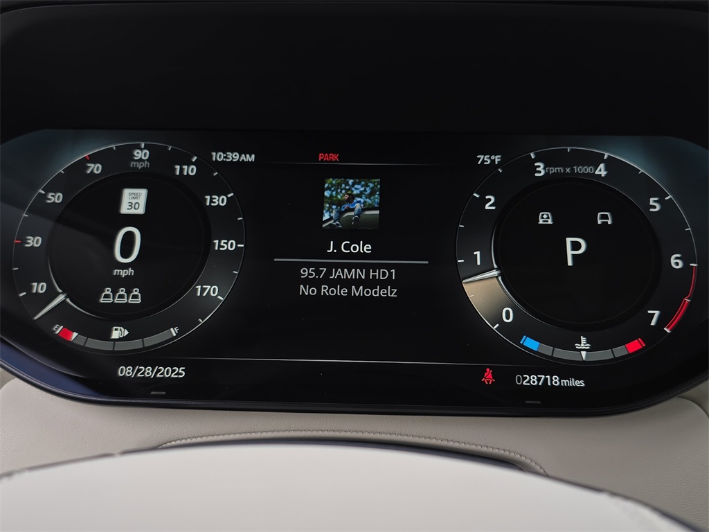 2023 Land Rover Range Rover Autobiography photo 15