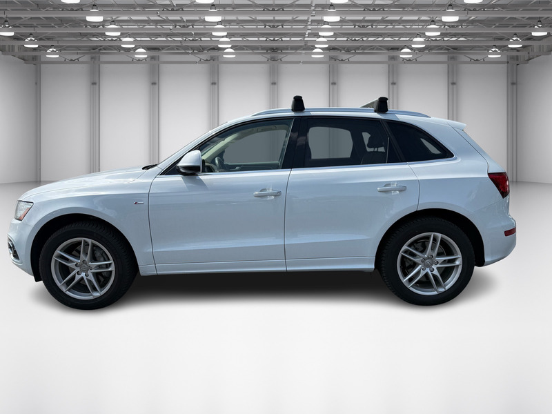 2017 Audi Q5 3.0T Premium Plus photo 2