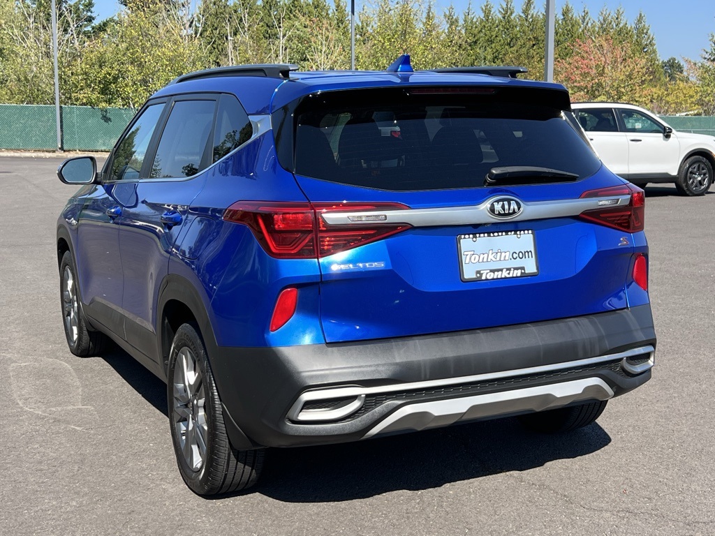 2021 Kia Seltos S photo 3