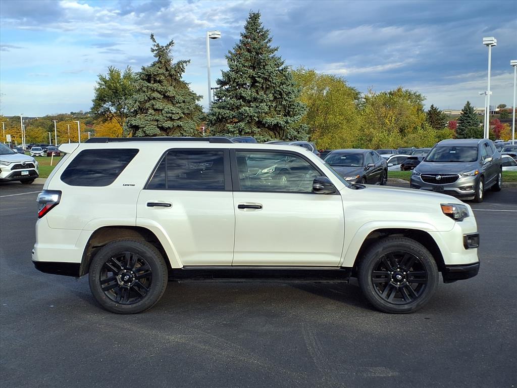 Used 2019 Toyota 4Runner SR5 with VIN JTEBU5JR0K5631193 for sale in Burnsville, Minnesota