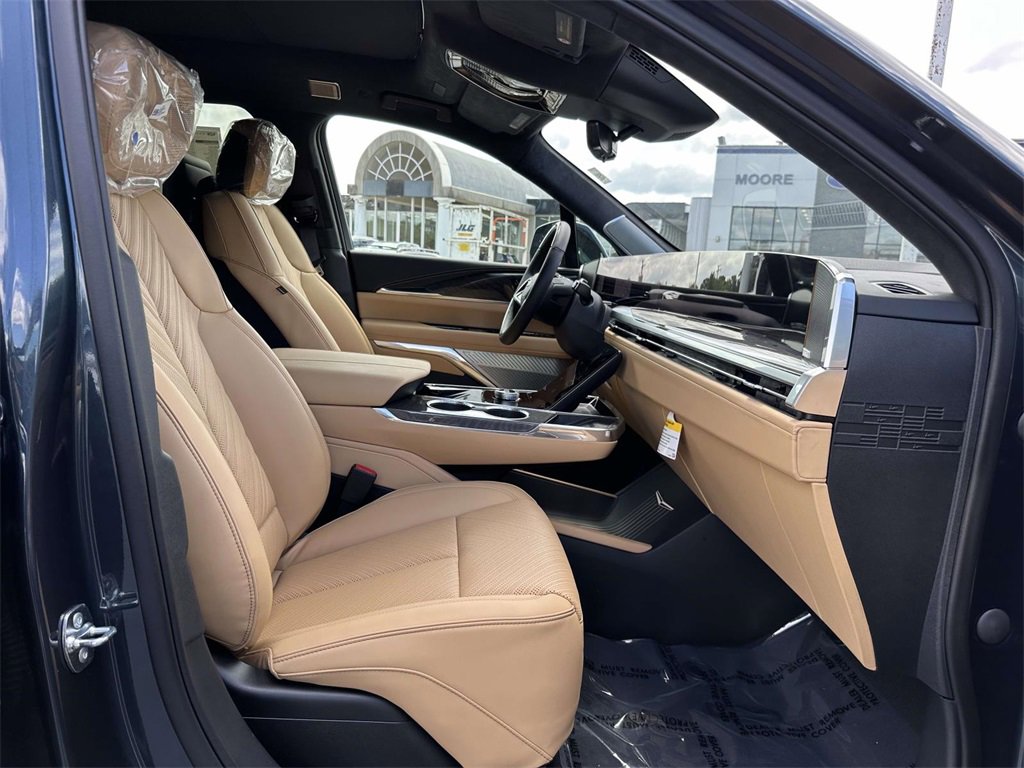 2026 Cadillac Escalade IQ Premium Sport photo 10
