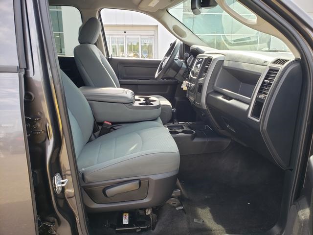 2017 Ram 2500 Tradesman photo 19