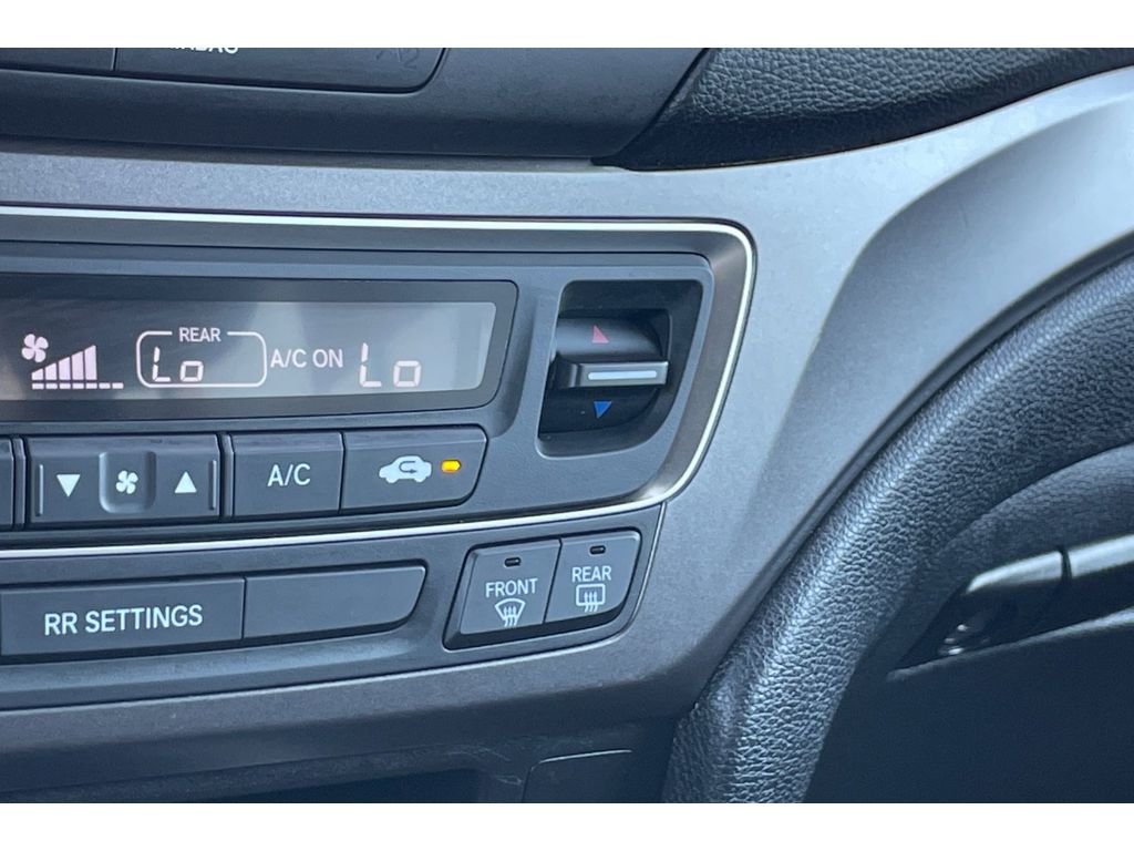 2019 Honda Passport Sport photo 28