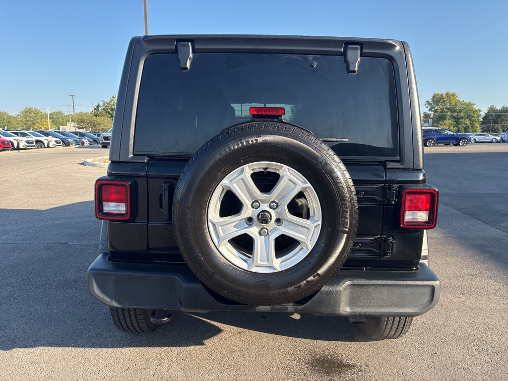 2021 Jeep Wrangler Unlimited Sport S photo 4