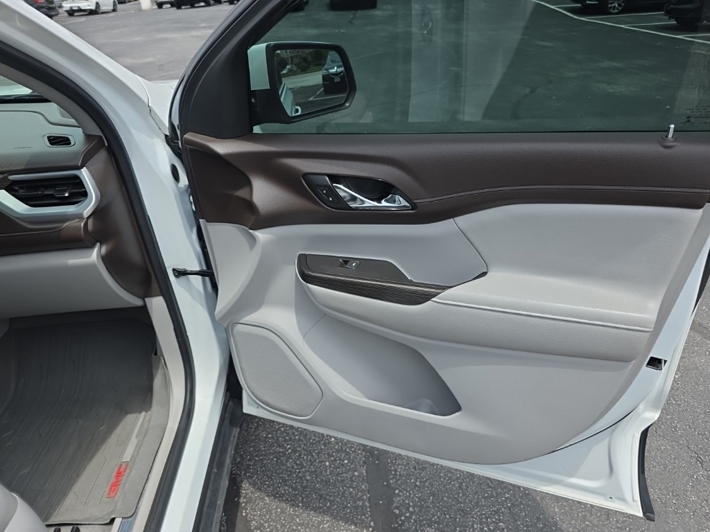 Used 2019 Summit White GMC SLT-1 image 15