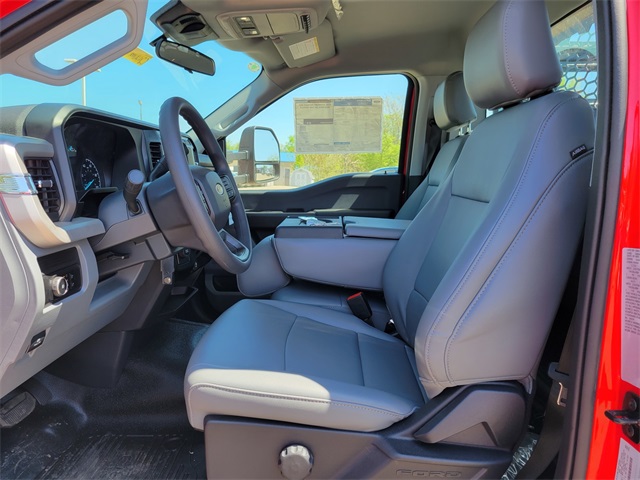 2024 Ford F-550 XL photo 15