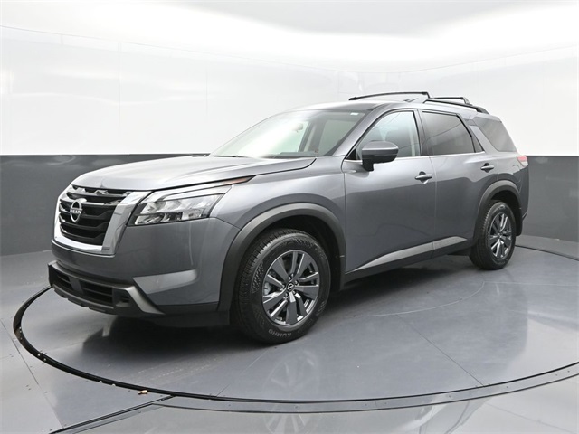 2025 Nissan Pathfinder SV photo 3